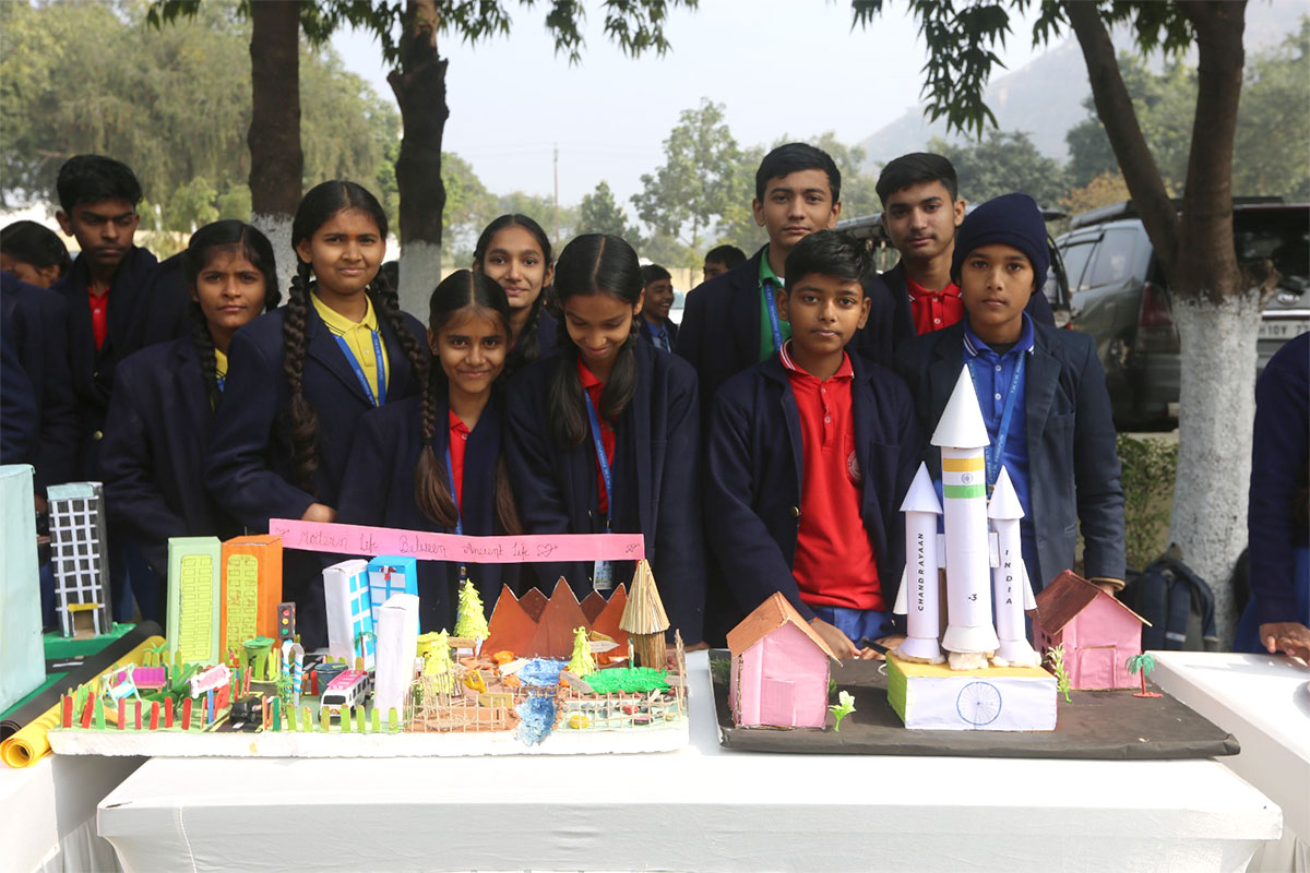 Science Projects of Veerayatan students