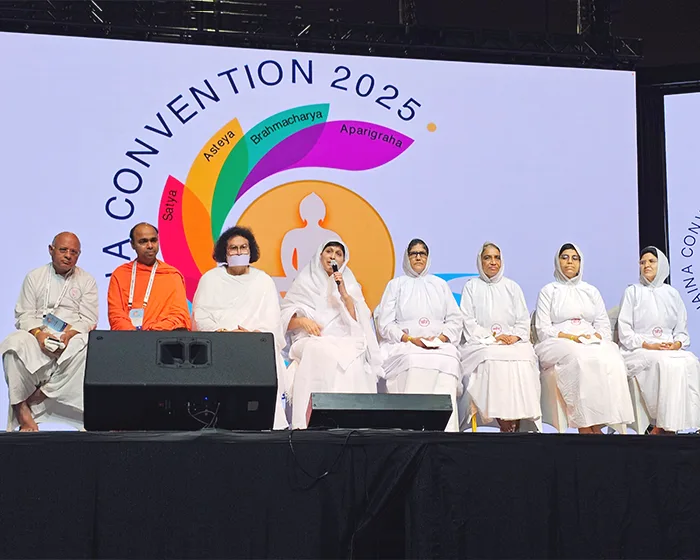 Veerayatan at JAINA Convention 2025: An inspiring Spiritual Presence