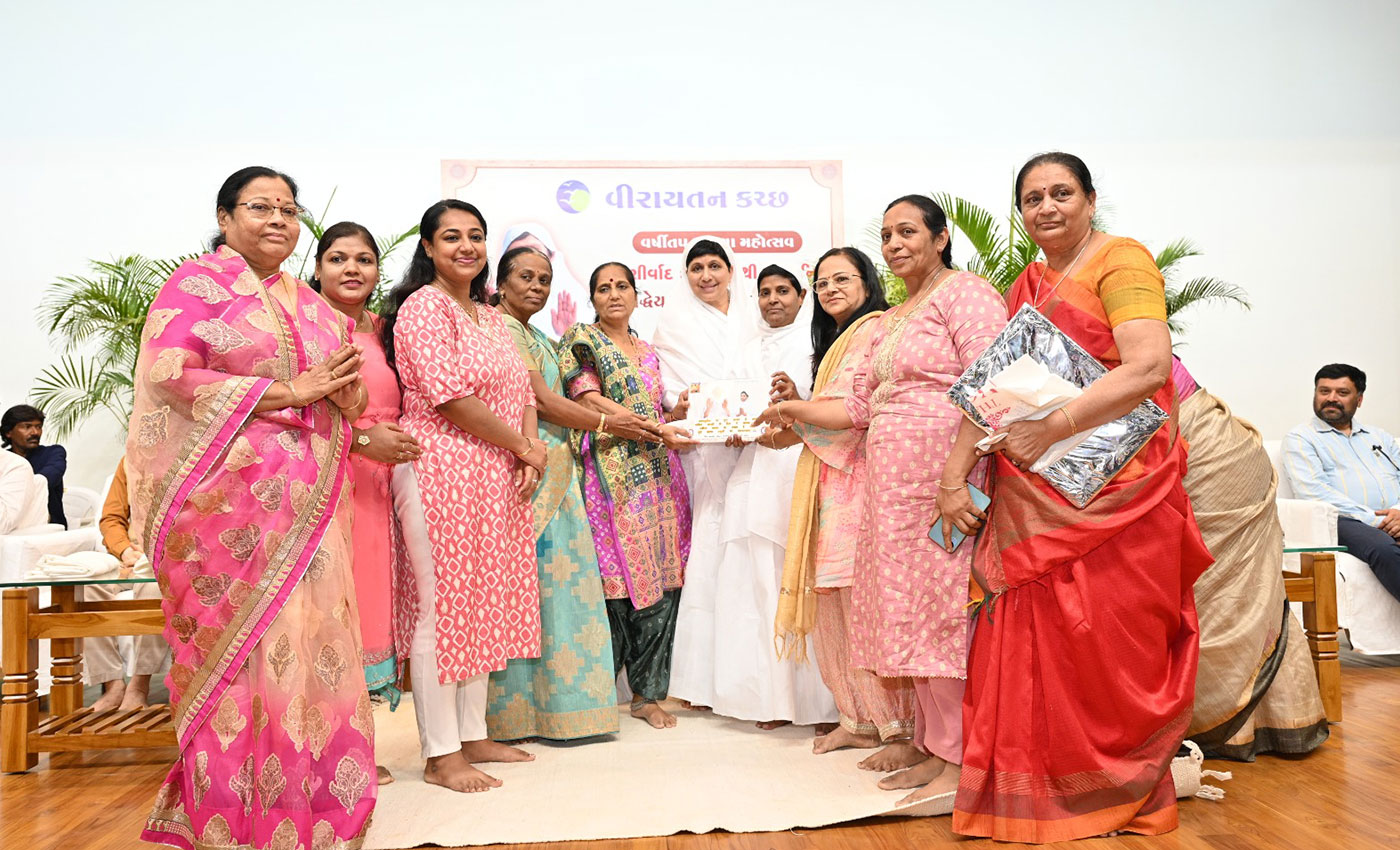 Varshitap Parna and Academic felicitation program