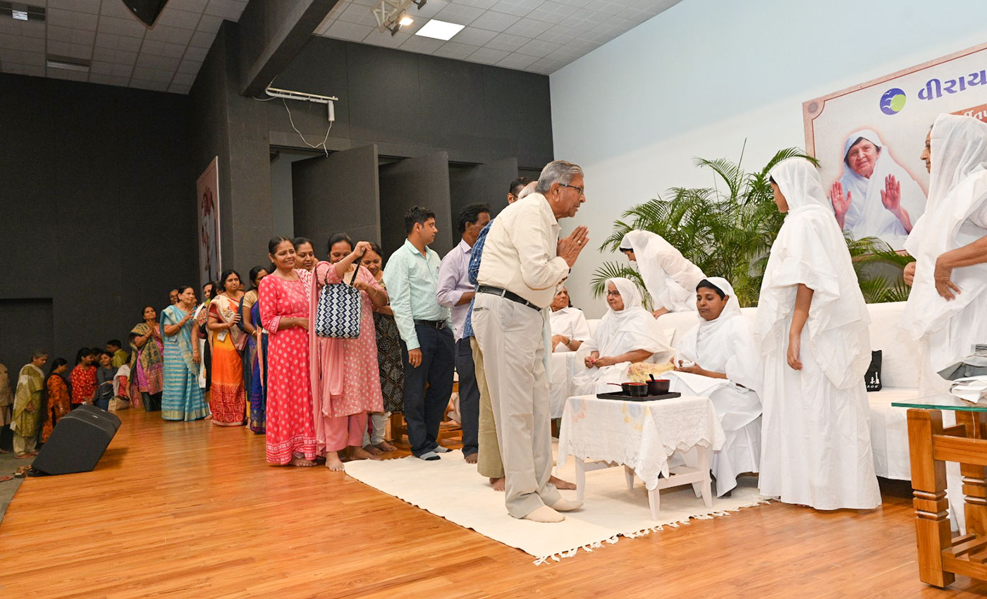 Varshitap Parna and Academic felicitation program